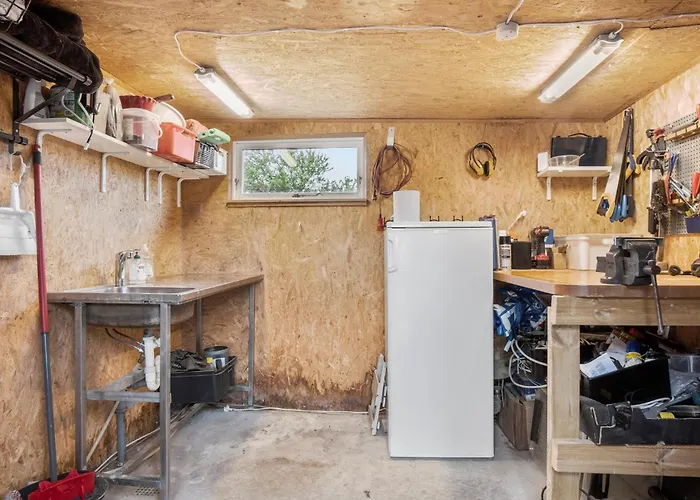 4 Bedroom Cozy In Дом отдыха