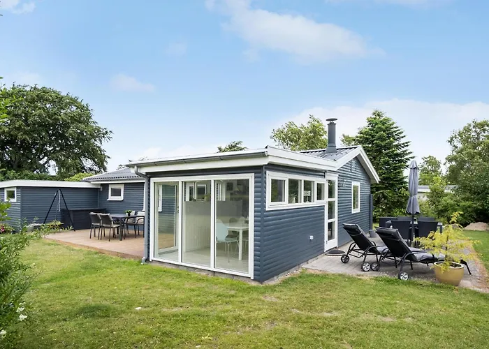 4 Bedroom Cozy In *